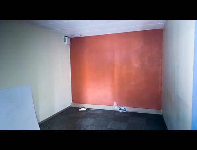 1,100M² BUILDING FOR SALE IN PIETERMARITZBURG CENTRAL